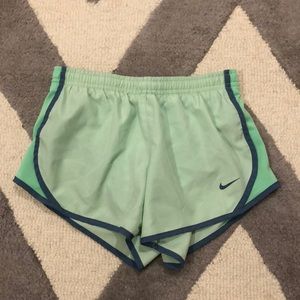 Size small nike shorts